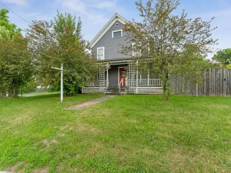 89 Court Street Middlebury VT 05753