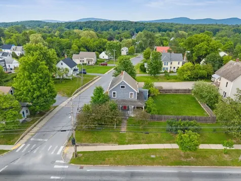 89 Court Street Middlebury VT 05753