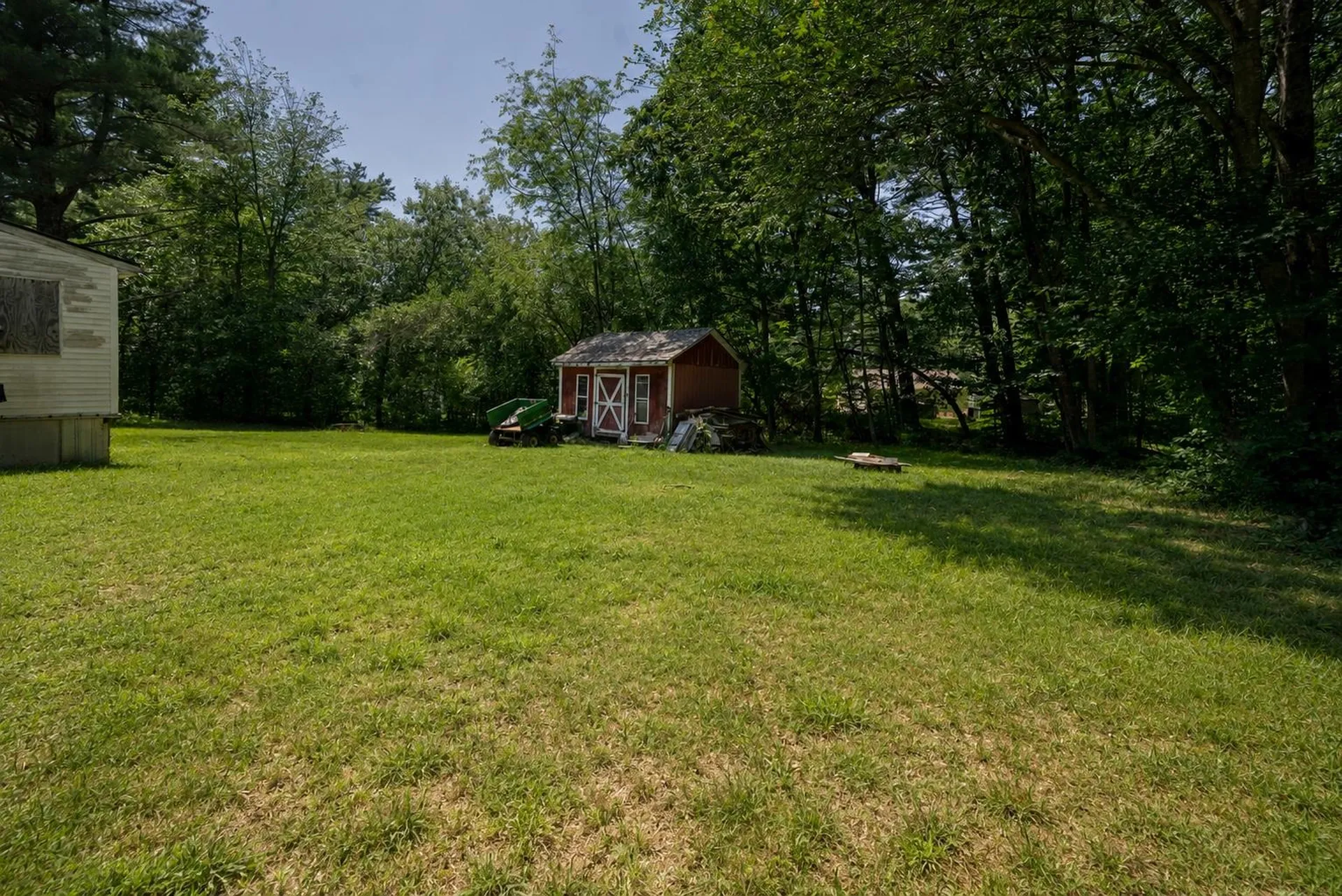 8 Acre Street Raymond NH 03077
