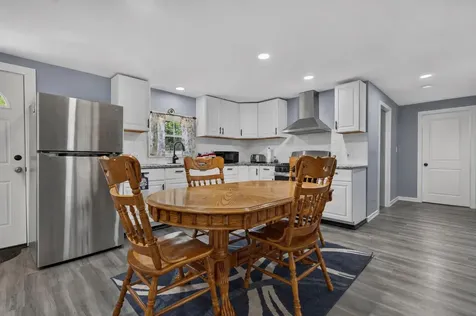 8 Acre Street Raymond NH 03077