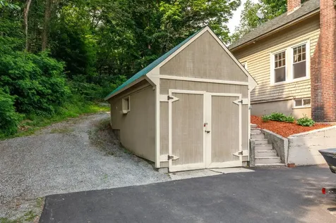 11 Old Main Road Warner NH 03278