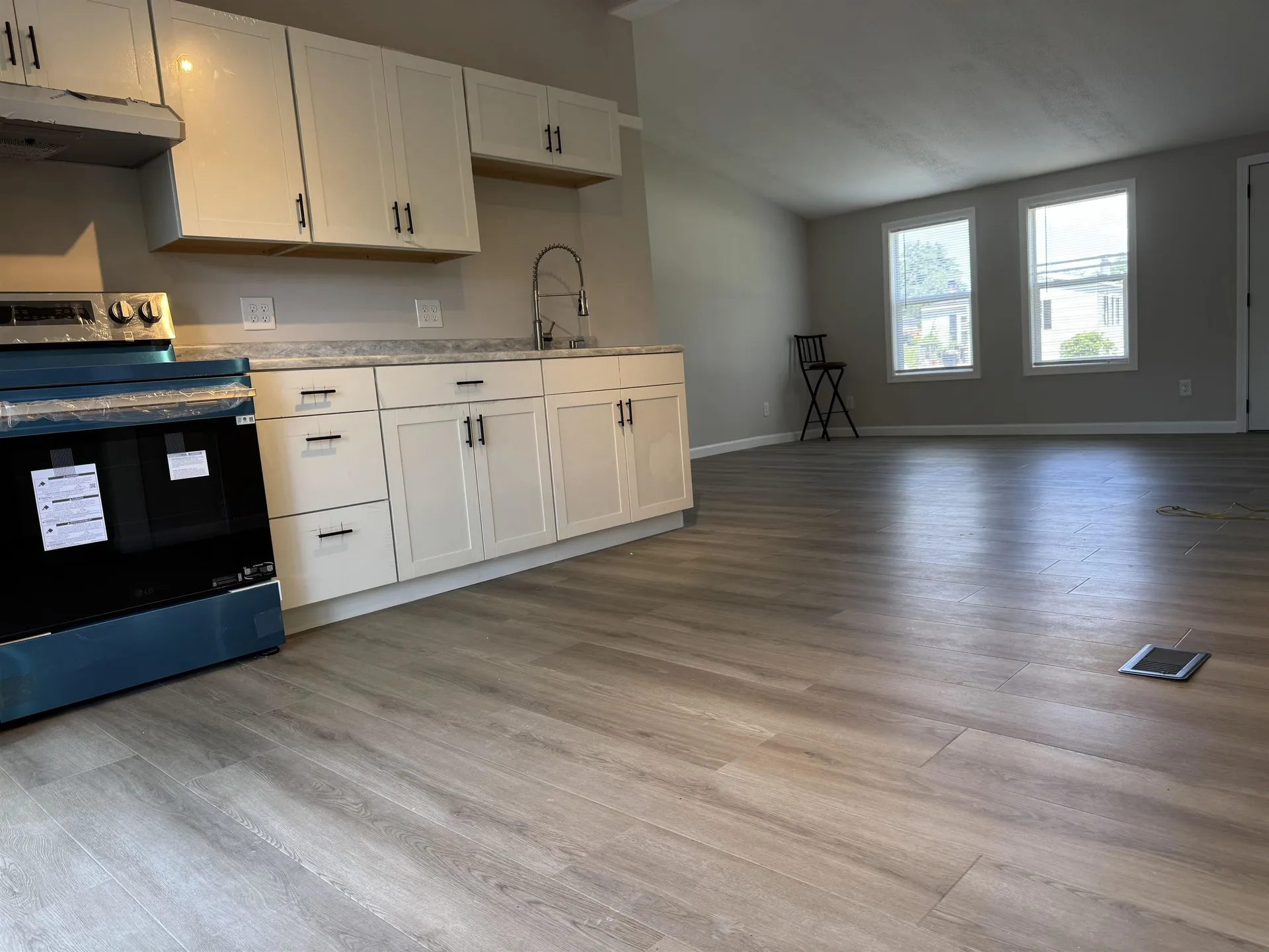 301 Sherwood Glen Somersworth NH 03878