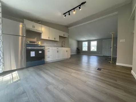 301 Sherwood Glen Somersworth NH 03878