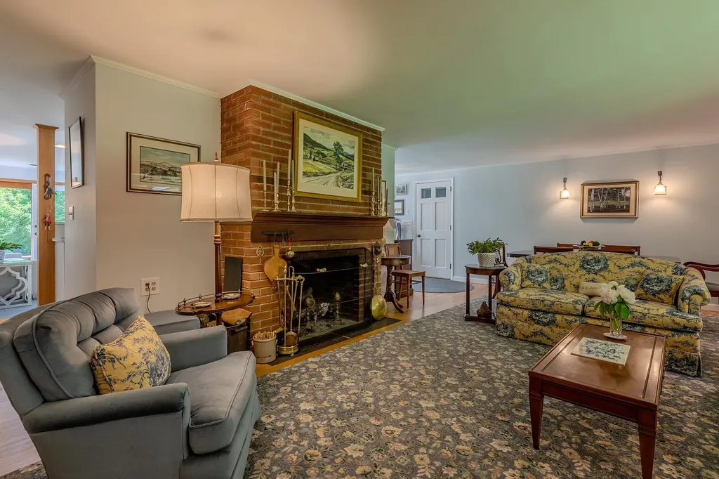 866 East Manchester Road Manchester VT 05255