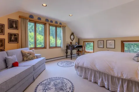 866 East Manchester Road Manchester VT 05255