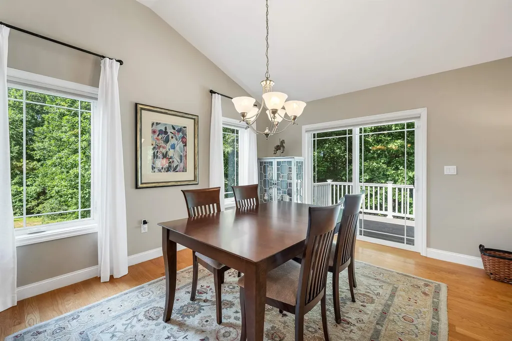 39 Gordon Mountain Road Windham NH 03087
