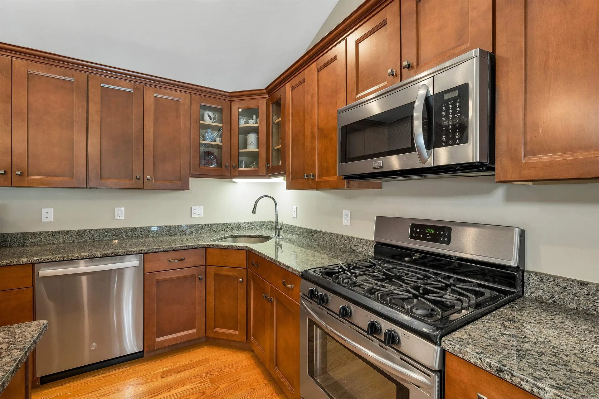 39 Gordon Mountain Road Windham NH 03087