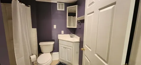 62 Hovey Road Londonderry NH 03053