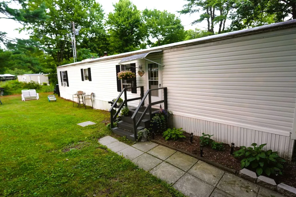 48 Ryan Road Marlborough NH 03455
