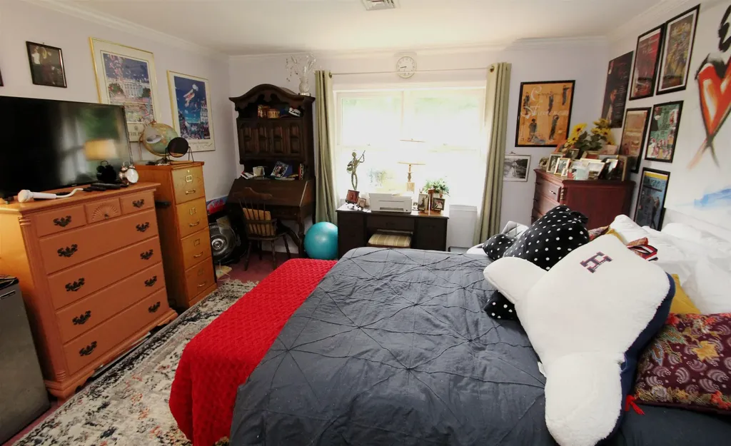 13 Dallas Drive Dracut MA 01826