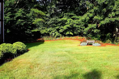 13 Dallas Drive Dracut MA 01826