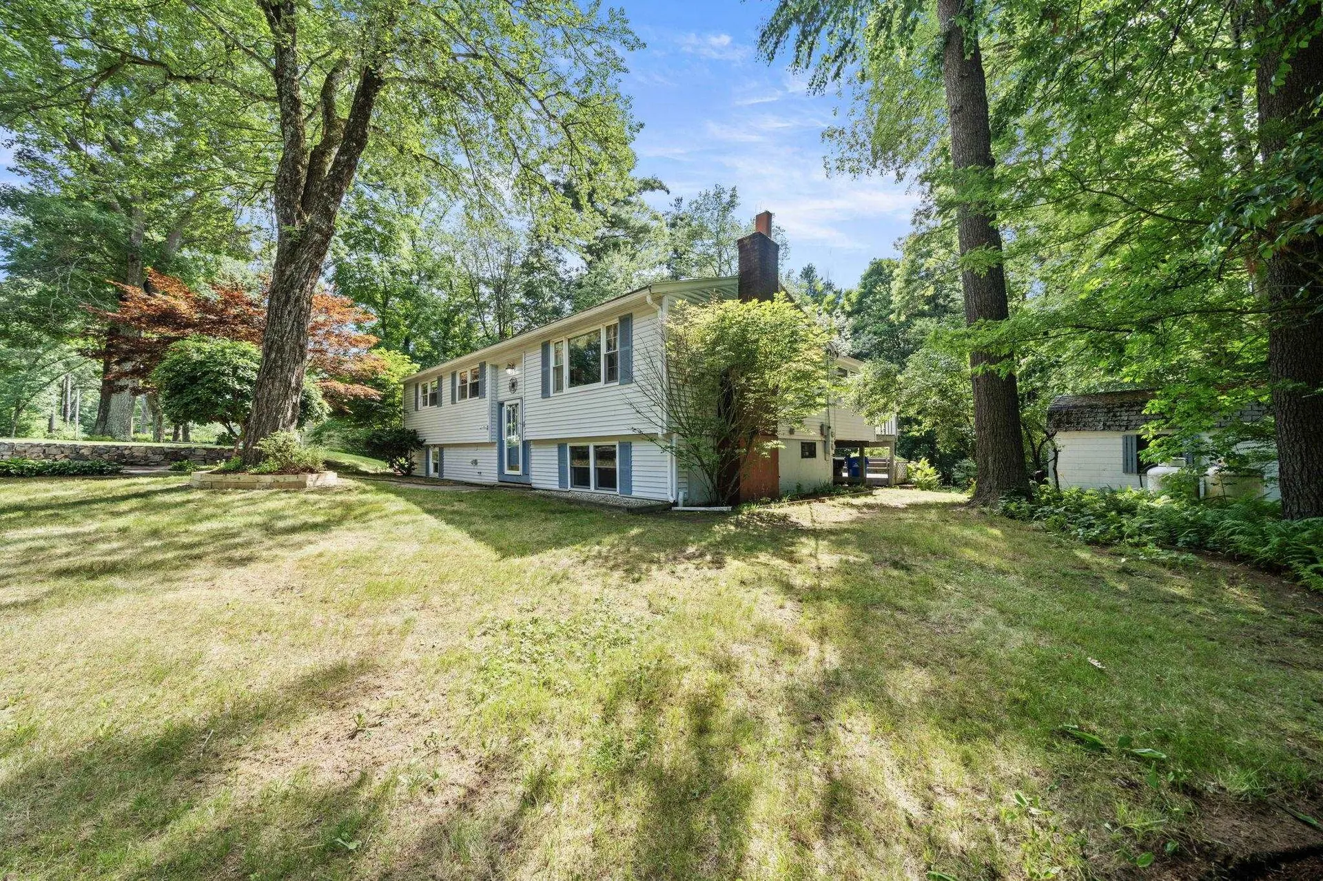 135 Musquash Road Hudson NH 03051