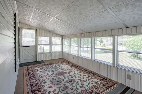 6 Embassy Avenue Hooksett NH 03106