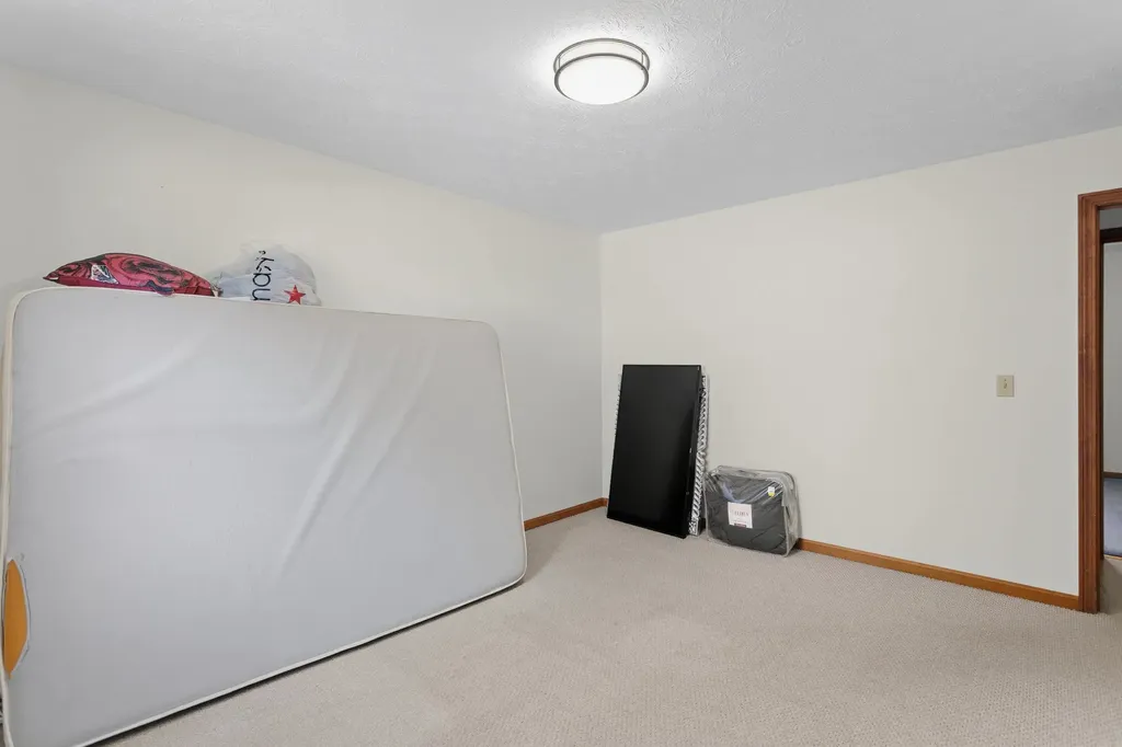 357 Gray Street Manchester NH 03103