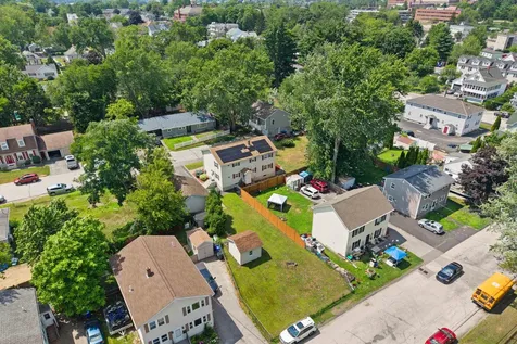 357 Gray Street Manchester NH 03103