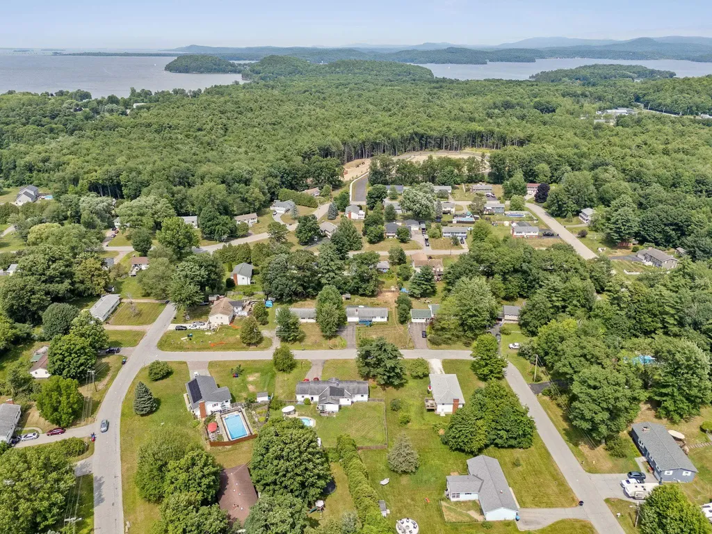 57 Don Mar Terrace Colchester VT 05446