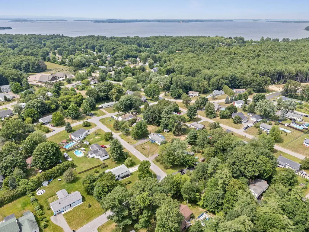 57 Don Mar Terrace Colchester VT 05446