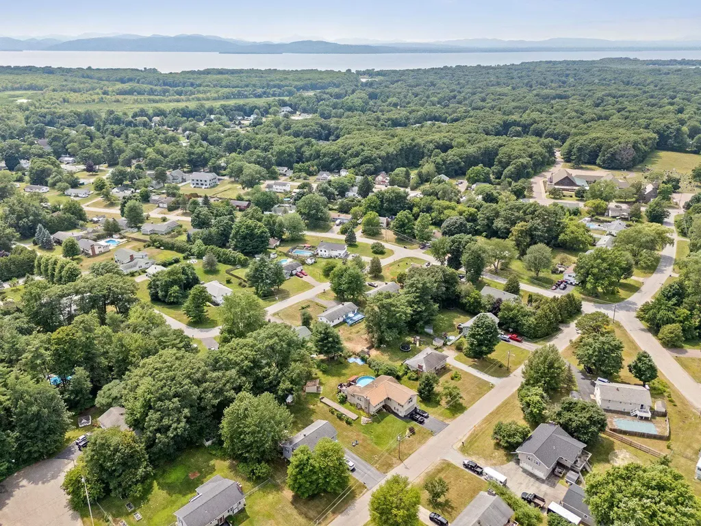 57 Don Mar Terrace Colchester VT 05446