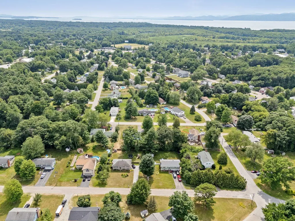 57 Don Mar Terrace Colchester VT 05446