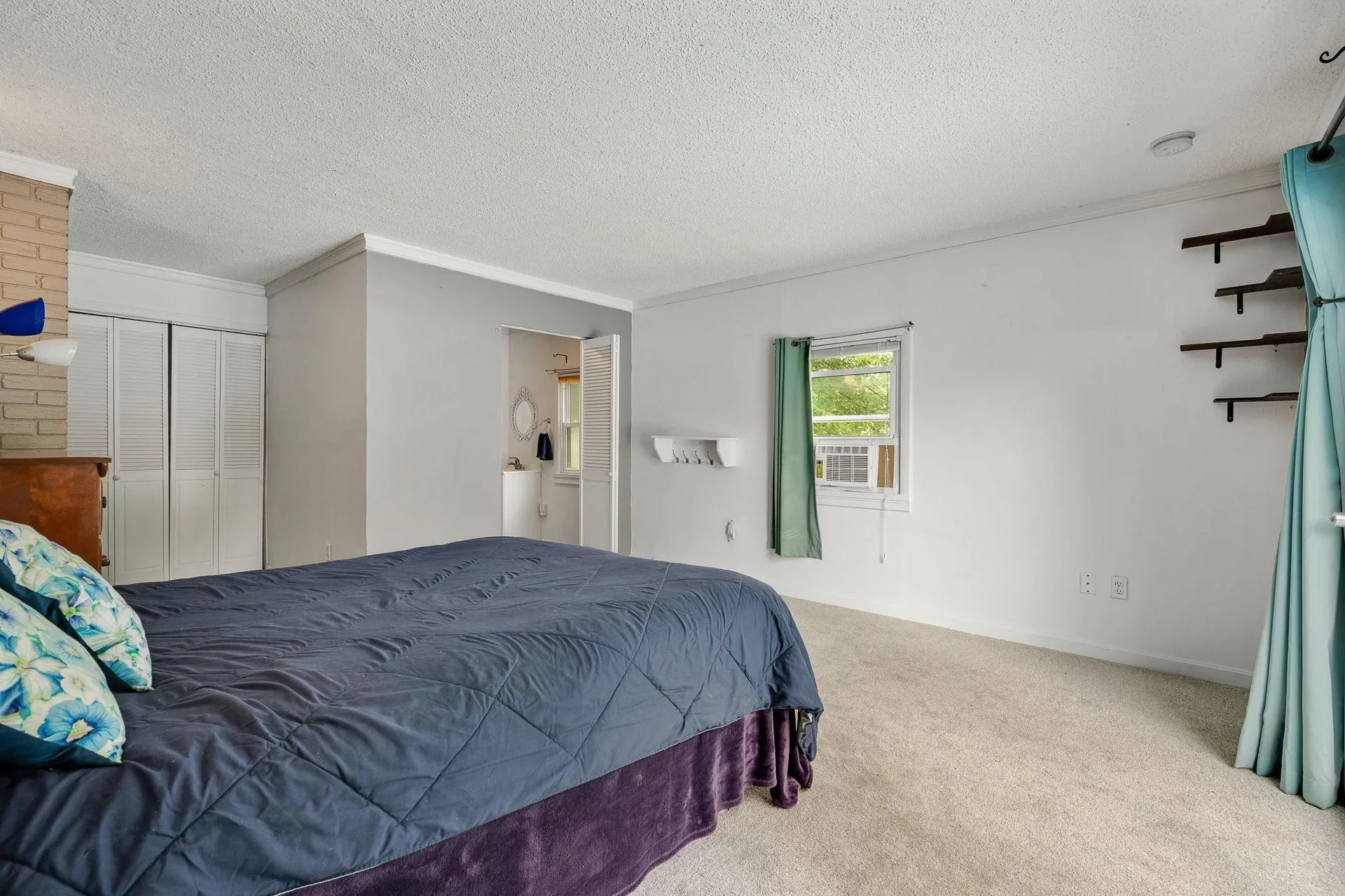 57 Don Mar Terrace Colchester VT 05446