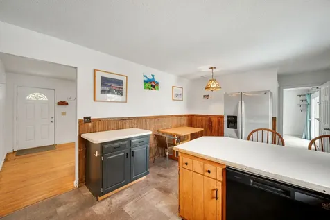 57 Don Mar Terrace Colchester VT 05446