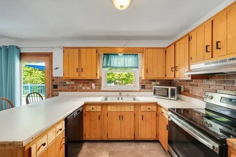 57 Don Mar Terrace Colchester VT 05446
