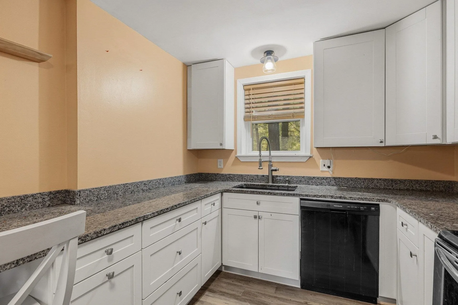 94 Maple Street Somersworth NH 03878