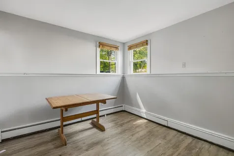 94 Maple Street Somersworth NH 03878