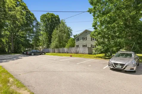 94 Maple Street Somersworth NH 03878