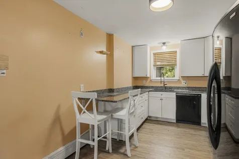 94 Maple Street Somersworth NH 03878
