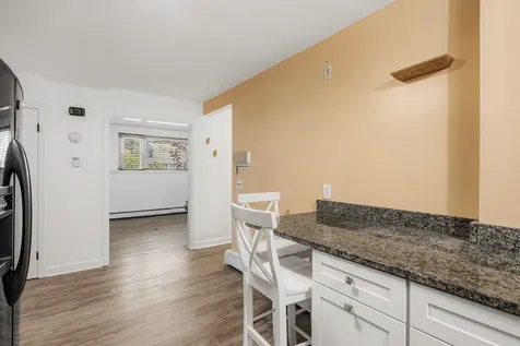 94 Maple Street Somersworth NH 03878