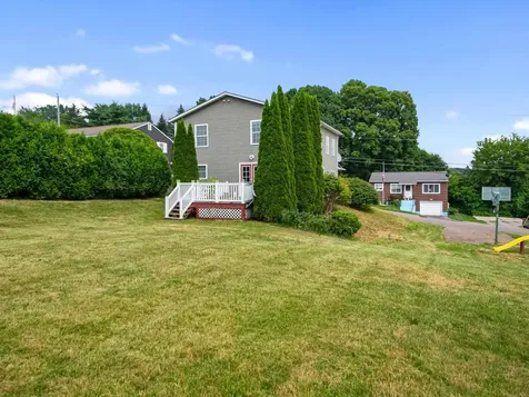 88 Leclair Street Winooski VT 05404