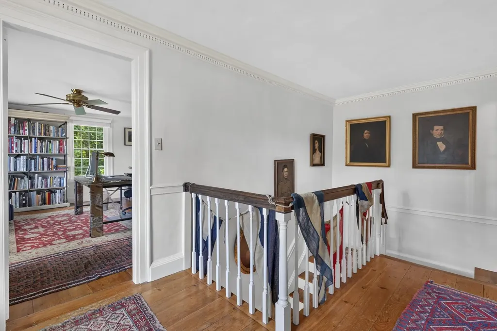 27 Haverhill Road Chester NH 03036