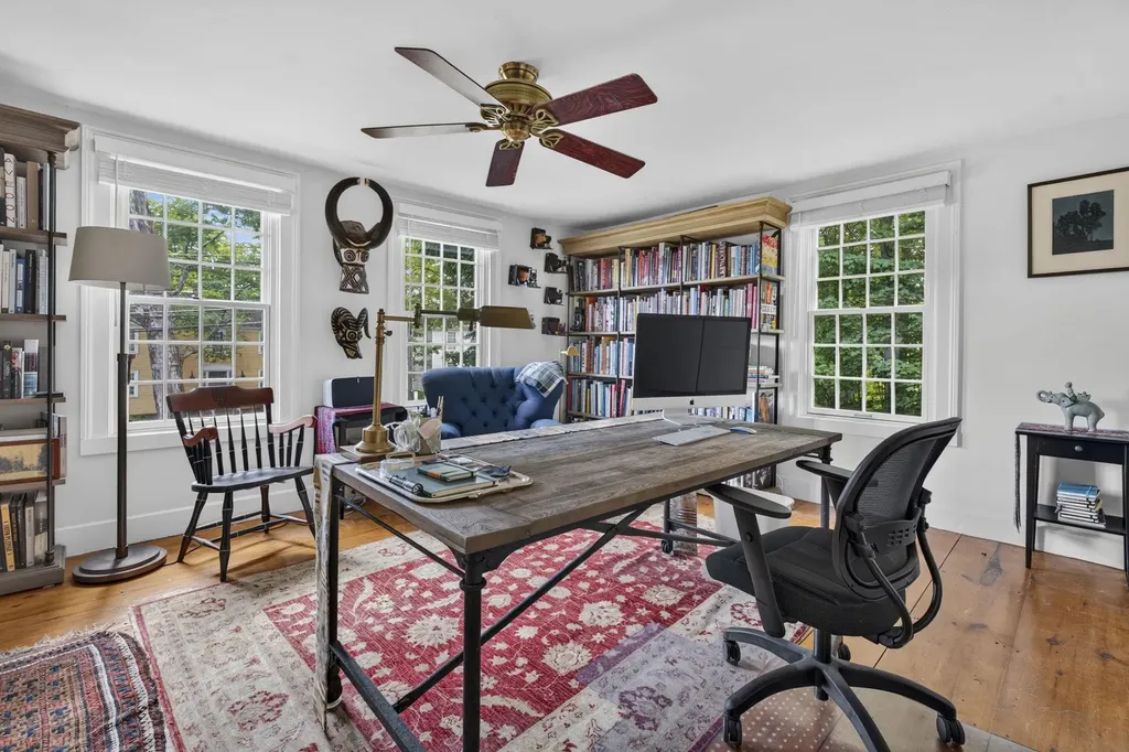 27 Haverhill Road Chester NH 03036