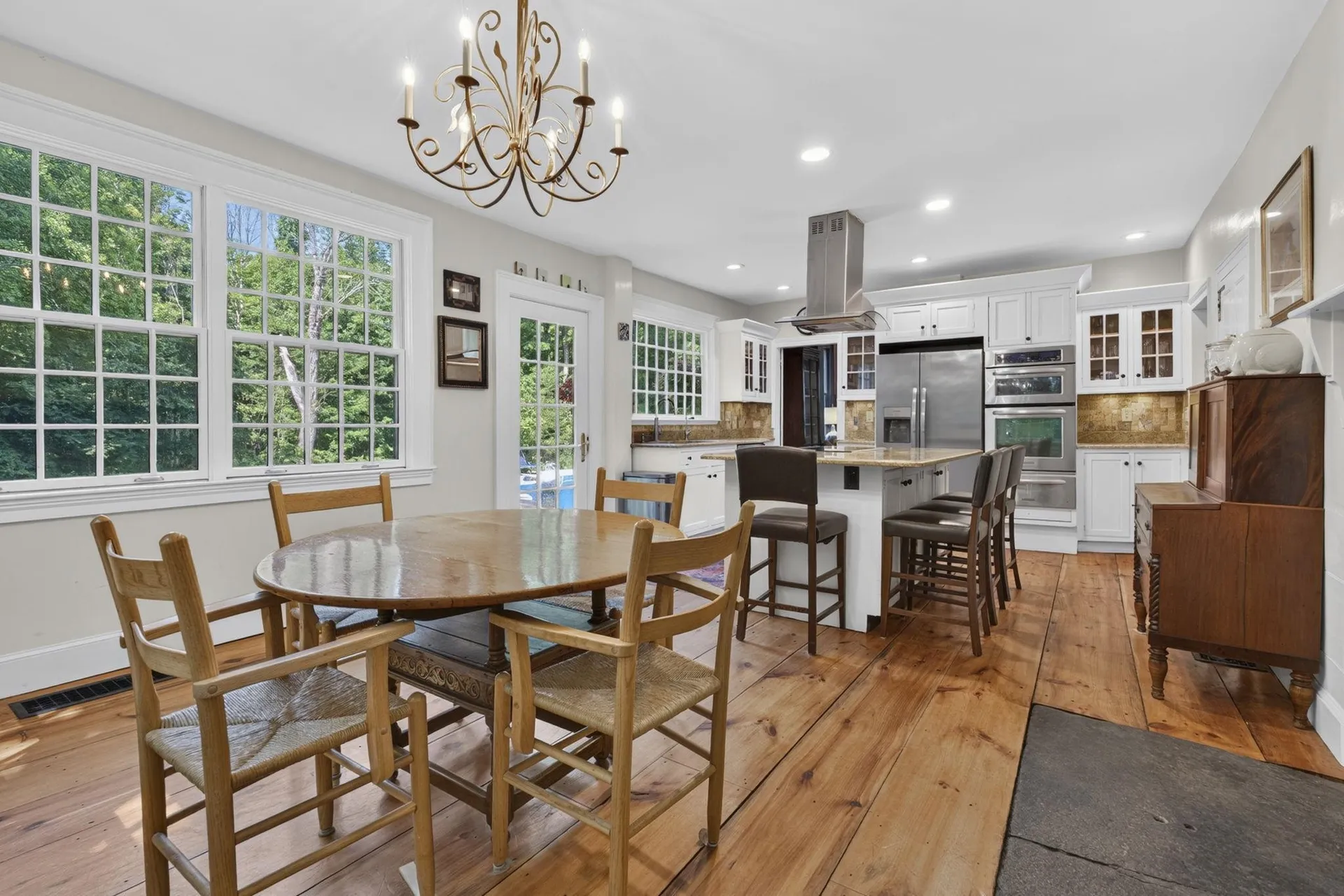27 Haverhill Road Chester NH 03036