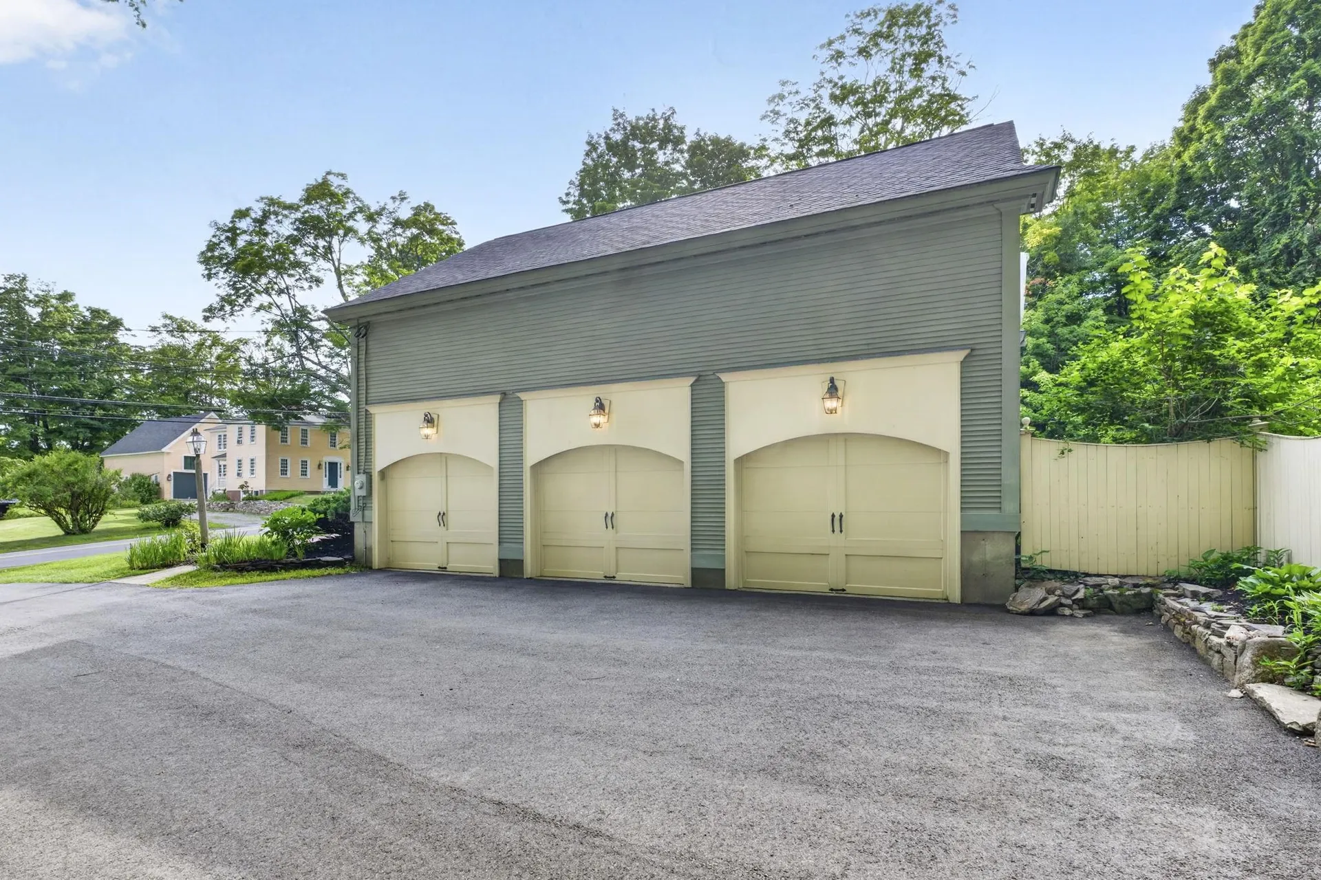 27 Haverhill Road Chester NH 03036