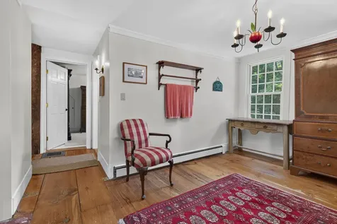 27 Haverhill Road Chester NH 03036