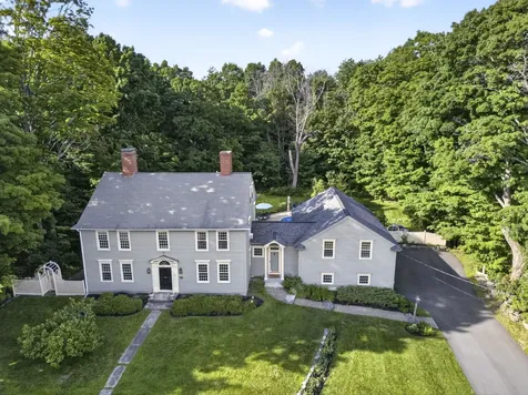 27 Haverhill Road Chester NH 03036