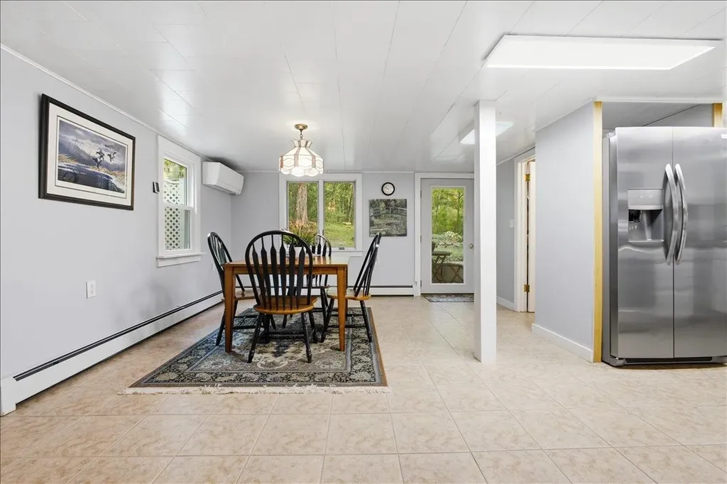 285 East Road Ferrisburgh VT 05473