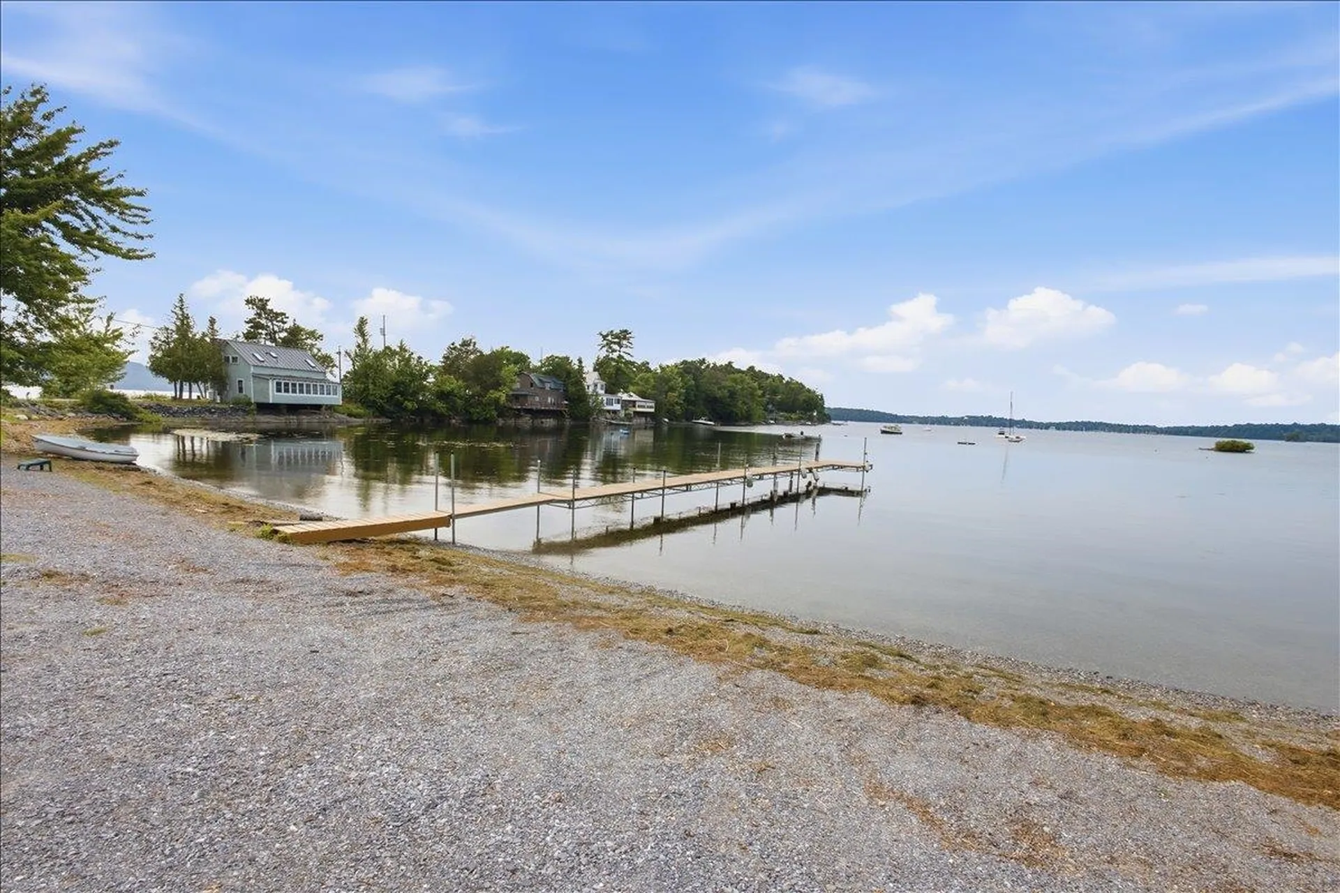 285 East Road Ferrisburgh VT 05473
