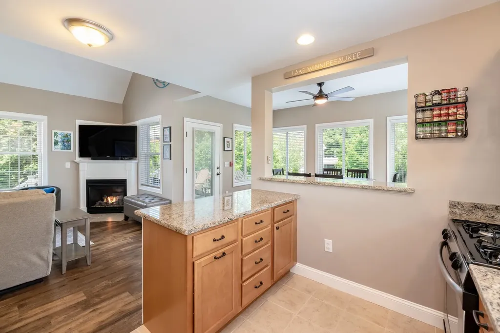 34 Memory Lane Laconia NH 03246