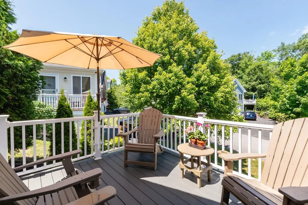 34 Memory Lane Laconia NH 03246
