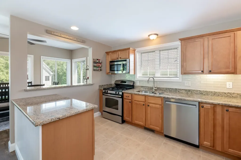 34 Memory Lane Laconia NH 03246