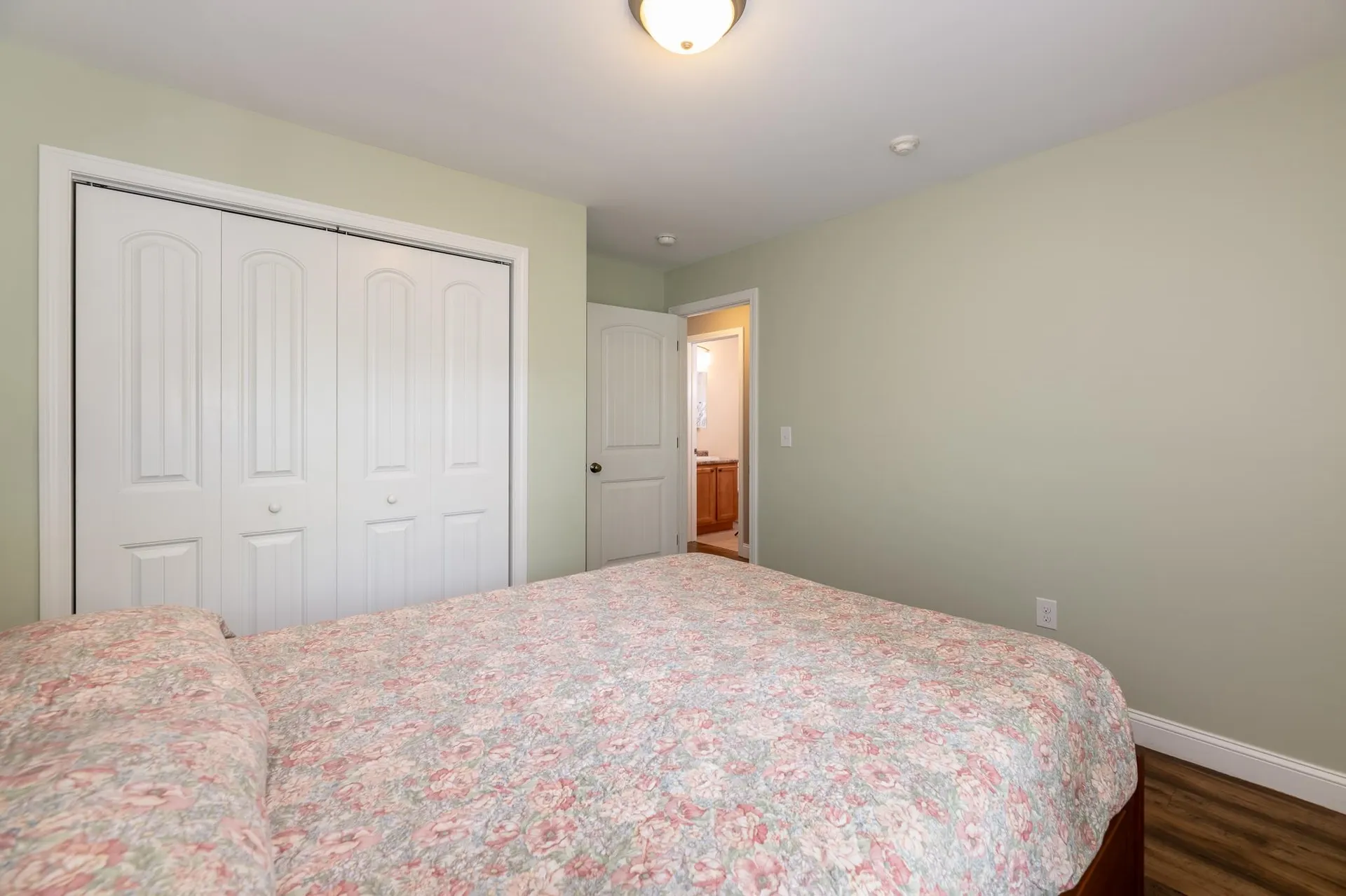 34 Memory Lane Laconia NH 03246