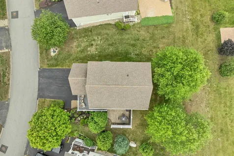 34 Memory Lane Laconia NH 03246