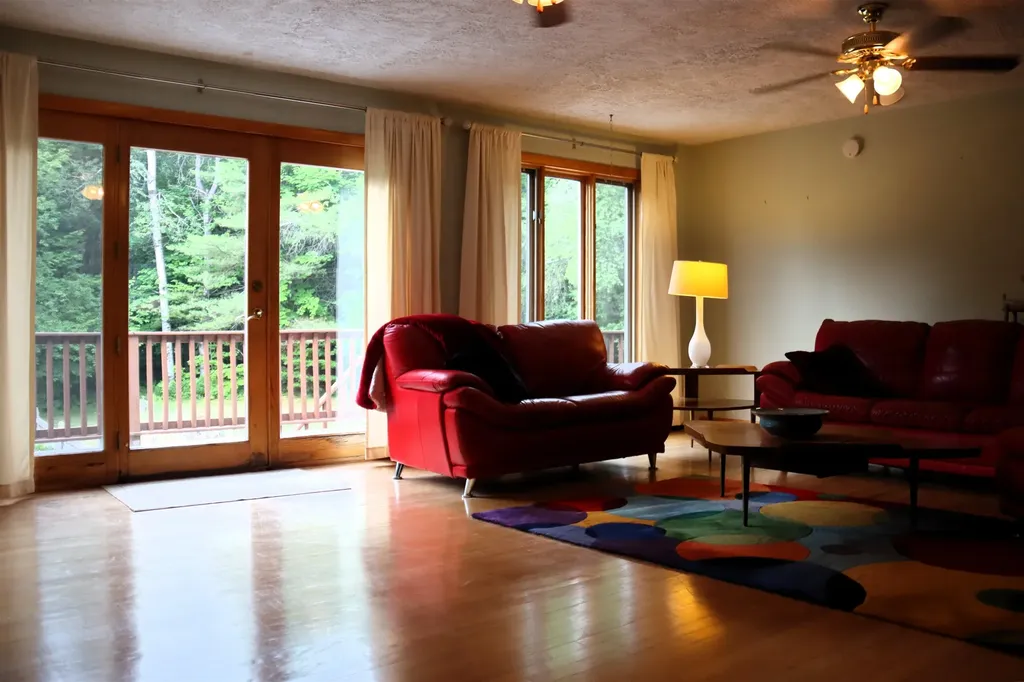 9 Glover Road Rumford ME 04276