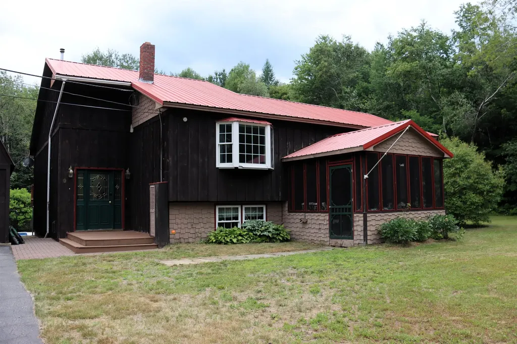 9 Glover Road Rumford ME 04276