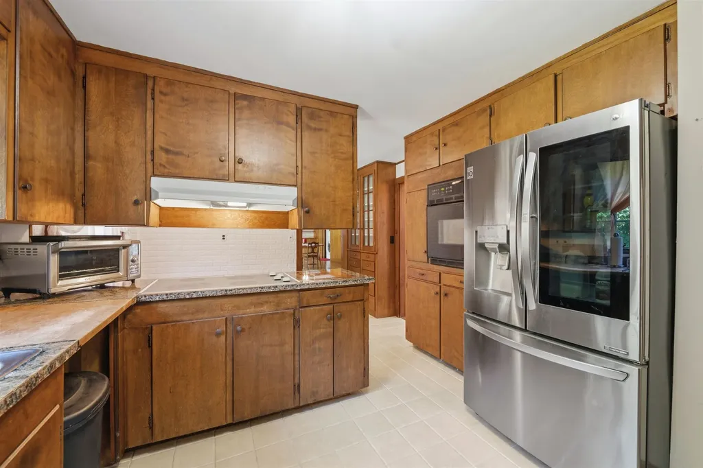 151 South Main Street Colebrook NH 03576