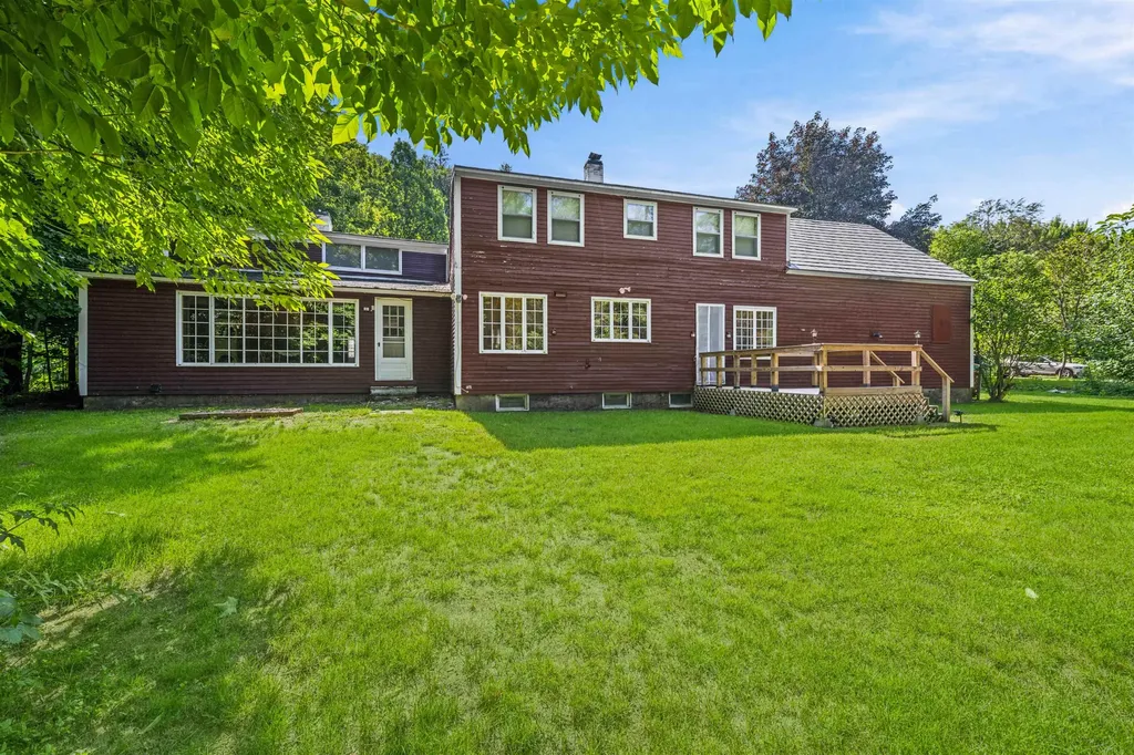 151 South Main Street Colebrook NH 03576