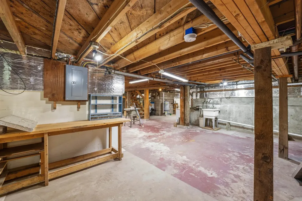 151 South Main Street Colebrook NH 03576